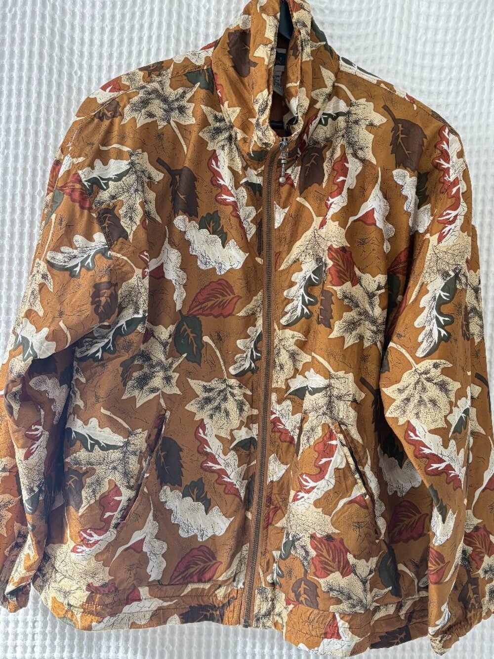 Vintage OutBrook 100% silk funky leaf print bomber jacket 1990s indie women's M